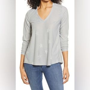 - Bobeau Grey Flocked V-Neck Top With Stars size S.